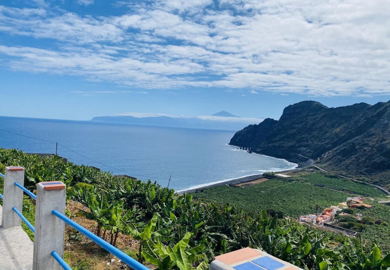 House in Hermigua - Lightbooking Hermigua sea and Teide view 