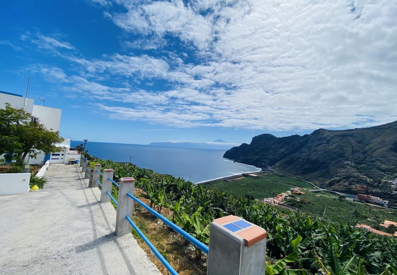 House in Hermigua - Lightbooking Hermigua sea and Teide view 