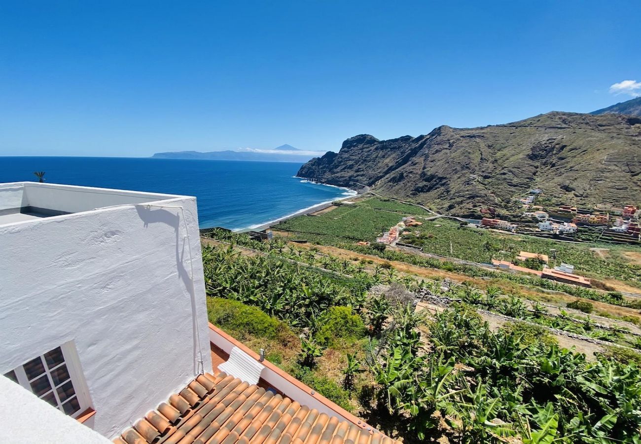 House in Hermigua - Lightbooking Hermigua sea and Teide view 