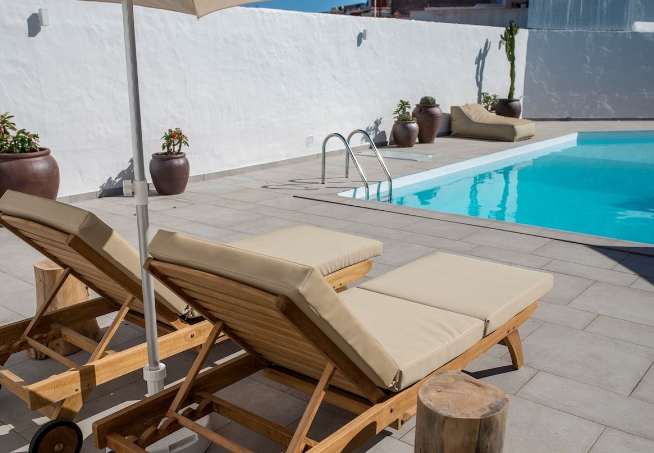 Studio in Telde - Casa Edem II with private terrace and sea view