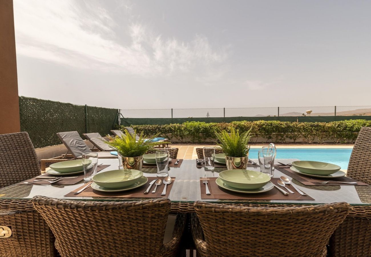 Villa in Caleta de Fuste - Antigua - Lightbooking Pueblo Majorero heated pool 