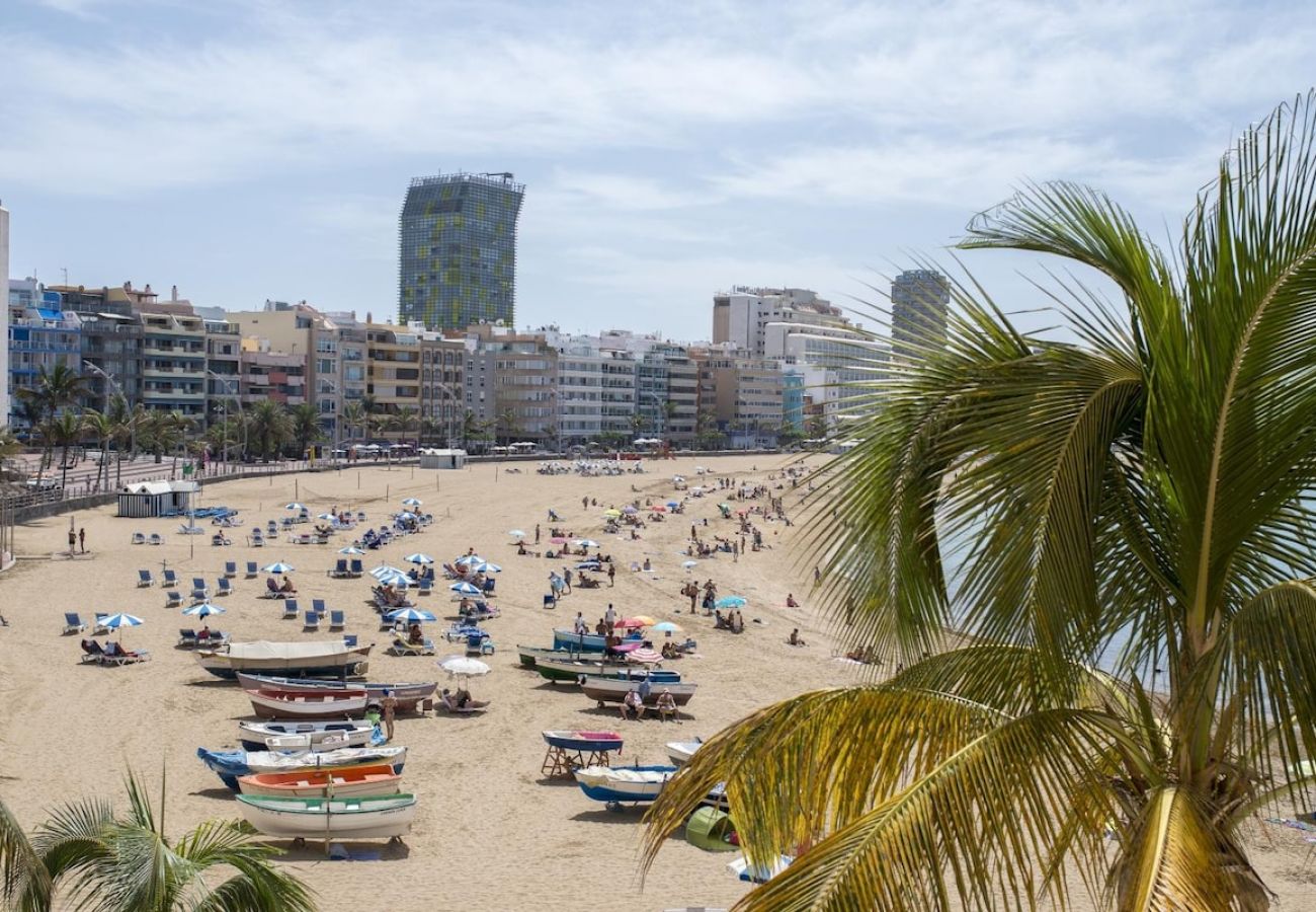 Apartment in Las Palmas de Gran Canaria - Lightbooking Las Palmas Canteras Beach 