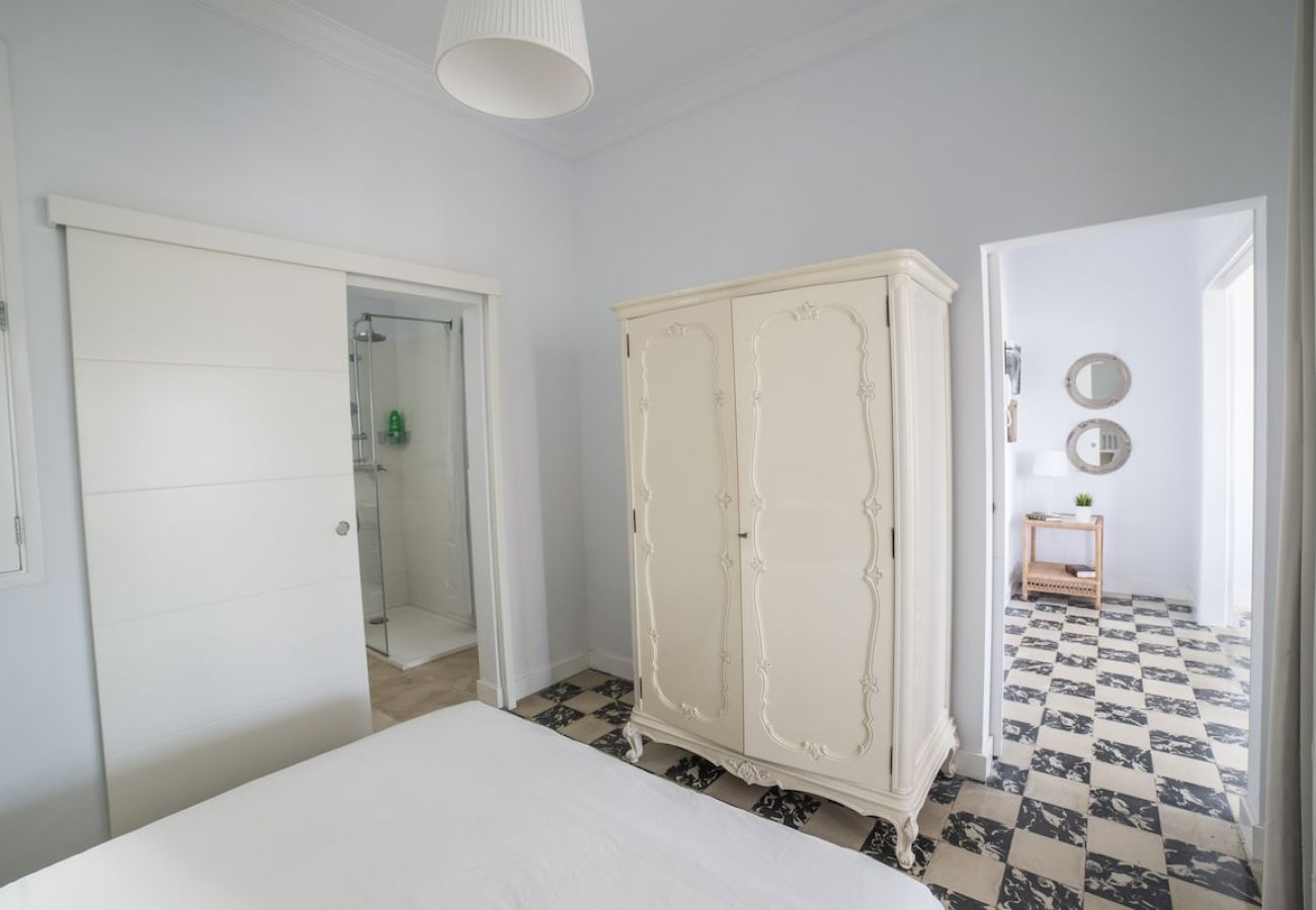 Apartment in Las Palmas de Gran Canaria - Lightbooking Las Palmas Canteras Beach 