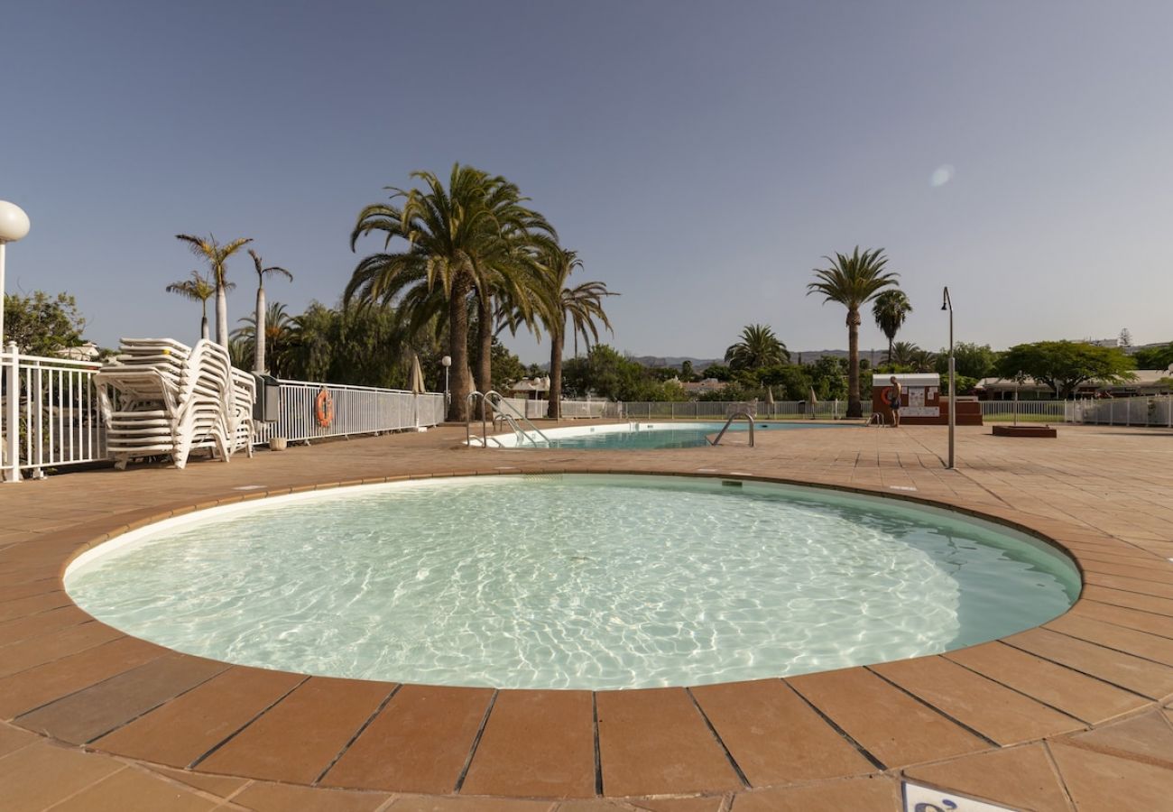 Bungalow in San Bartolomé de Tirajana - Lightbooking Los Melocotones Maspalomas 