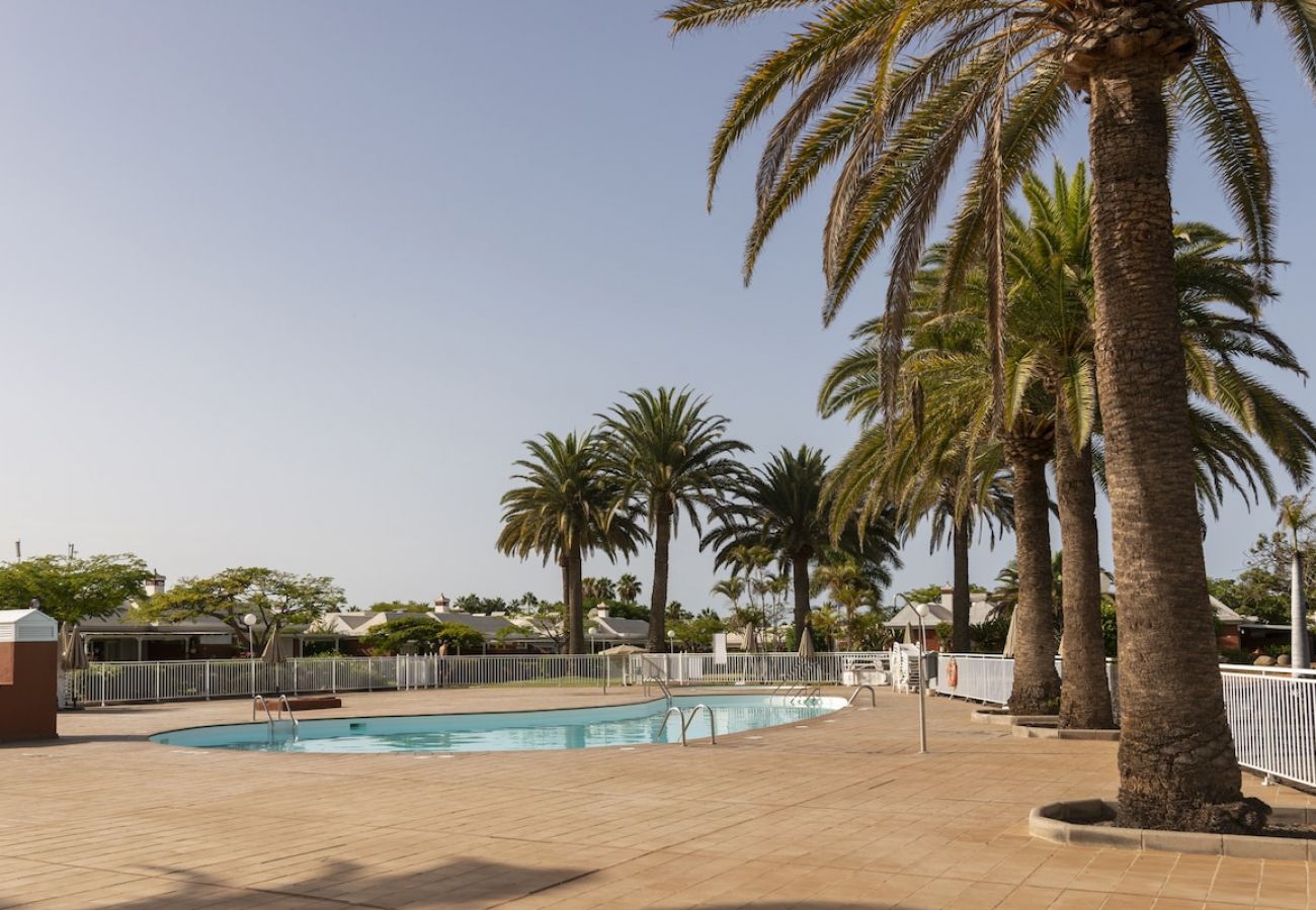 Bungalow in San Bartolomé de Tirajana - Lightbooking Los Melocotones Maspalomas 