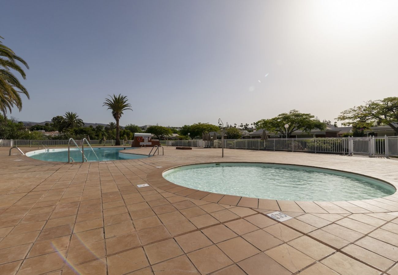 Bungalow in San Bartolomé de Tirajana - Lightbooking Los Melocotones Maspalomas 