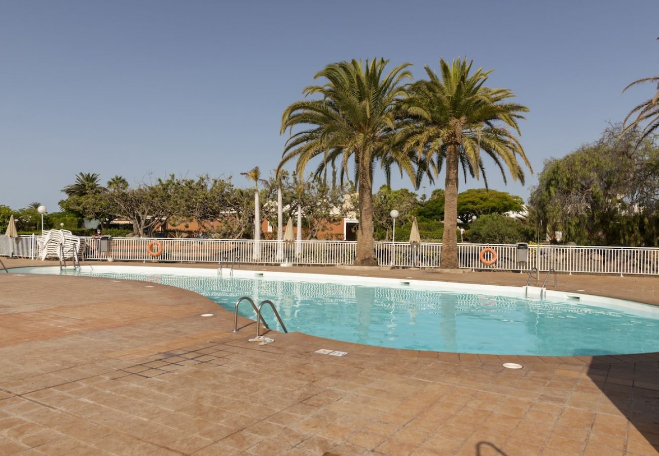 Bungalow in San Bartolomé de Tirajana - Lightbooking Los Melocotones Maspalomas 