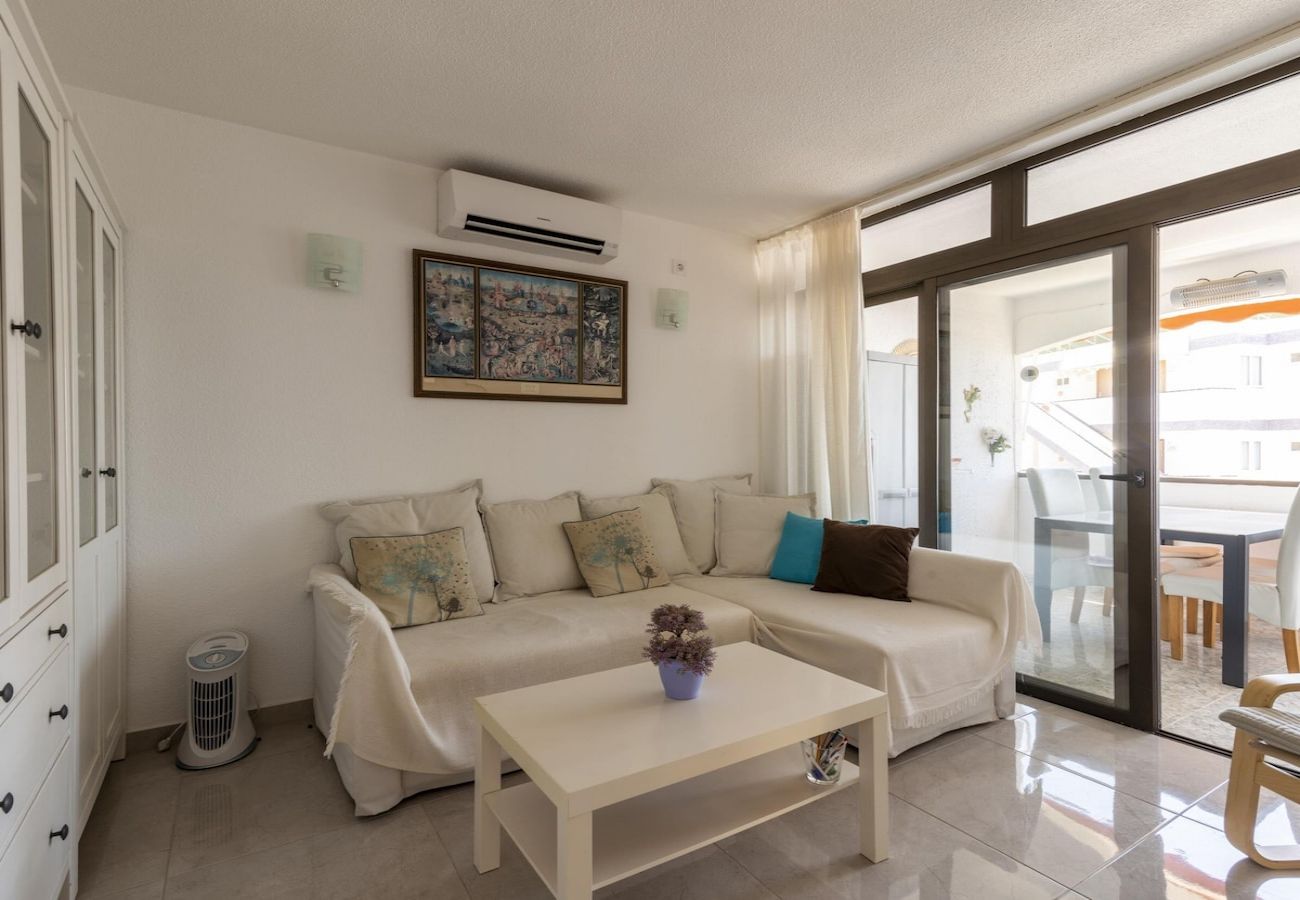 Apartment in San Bartolomé de Tirajana - Lightbooking San Agustin Montenegro 