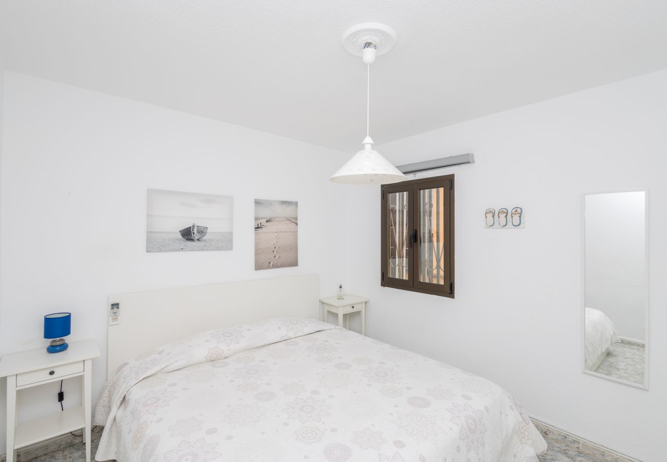Apartment in San Bartolomé de Tirajana - Lightbooking San Agustin Montenegro 