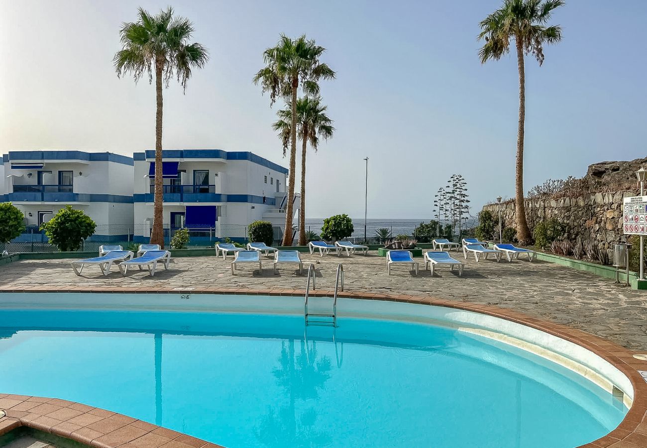 Apartment in San Bartolomé de Tirajana - Lightbooking San Agustin Montenegro 