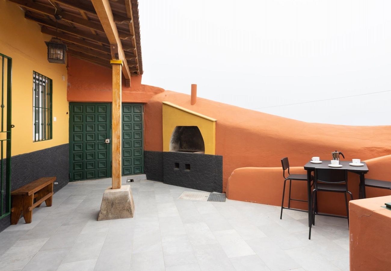 House in Güimar - Lightbooking Cave house Las Teresitas Tenerife 