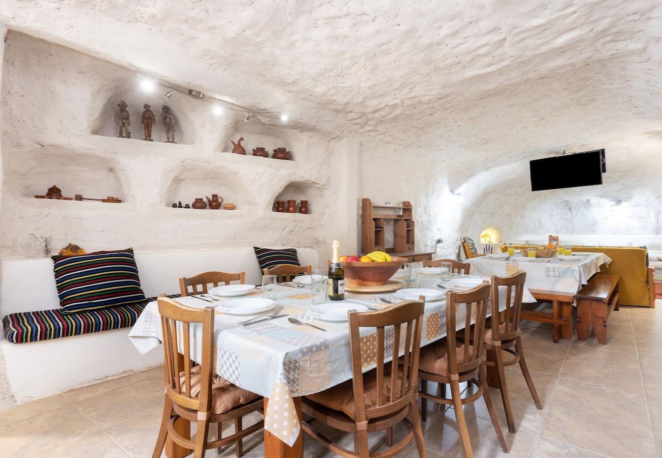 House in Güimar - Lightbooking Cave house Las Teresitas Tenerife 