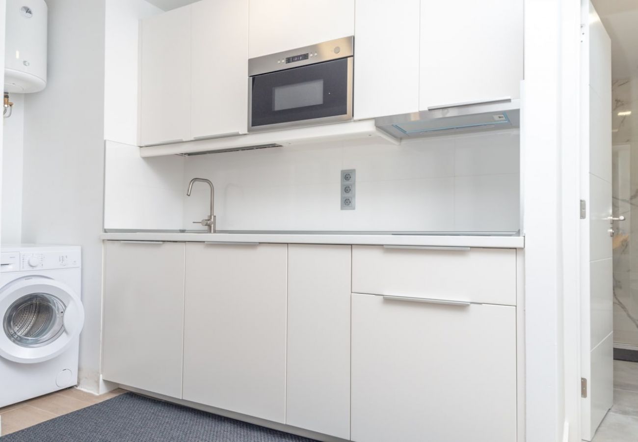 Apartment in Las Palmas de Gran Canaria - Lightbooking Canteras Beach Studio 