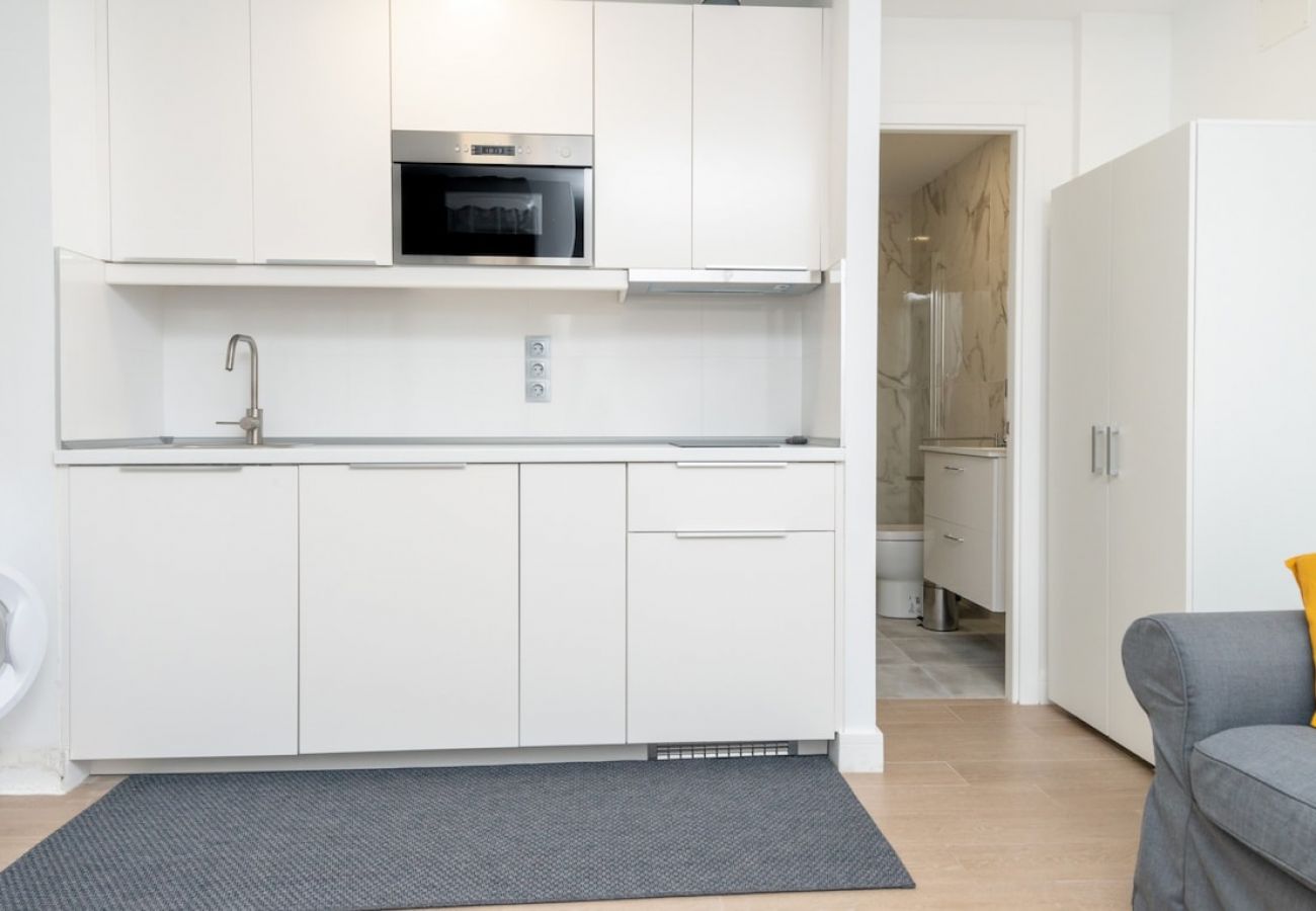 Apartment in Las Palmas de Gran Canaria - Lightbooking Canteras Beach Studio 