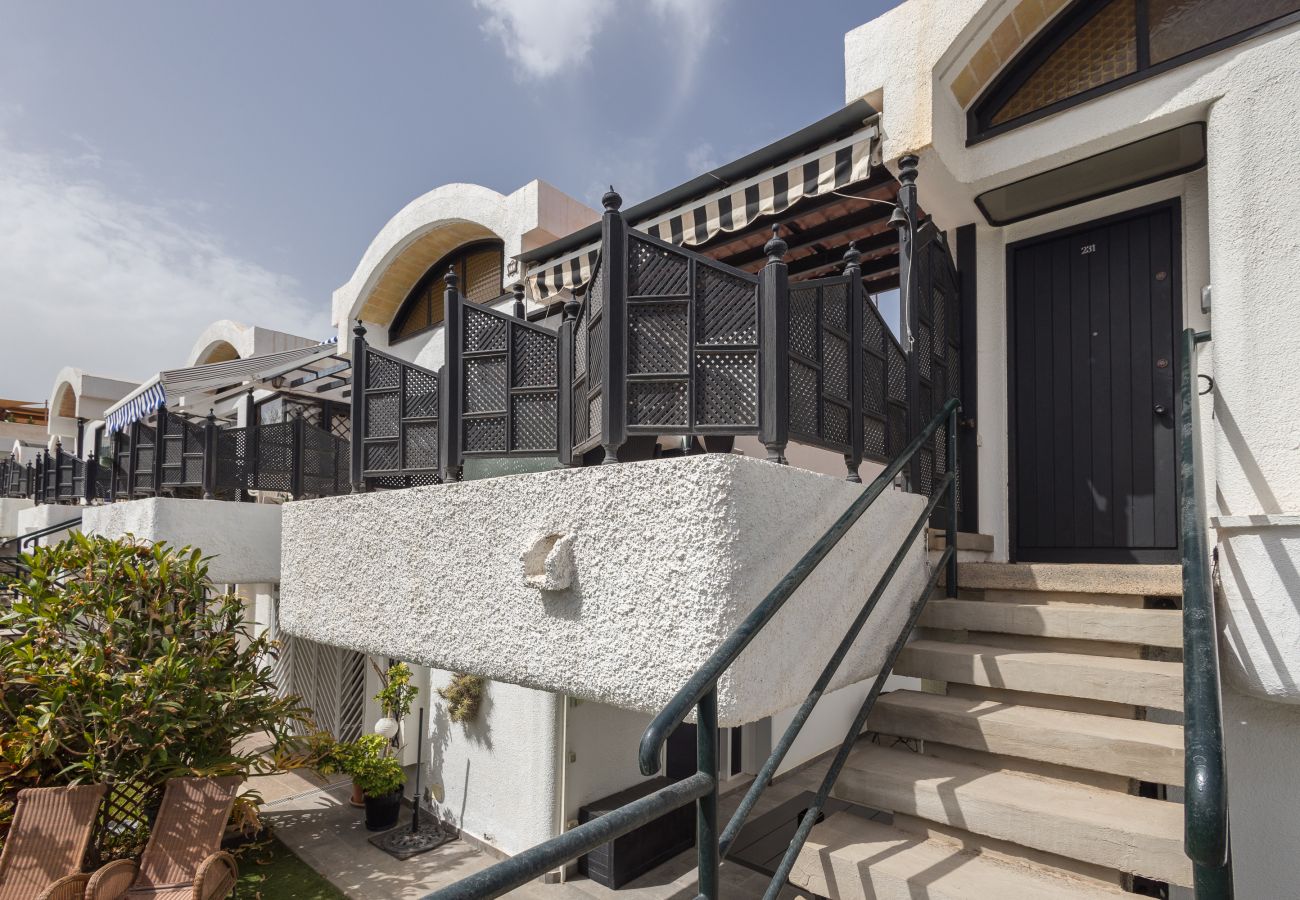 Apartment in San Bartolomé de Tirajana - Lightbooking San Agustín next to the beaches 