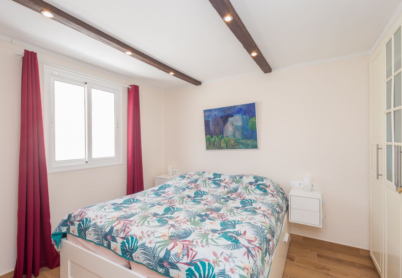 Apartment in San Bartolomé de Tirajana - Lightbooking San Agustín next to the beaches 