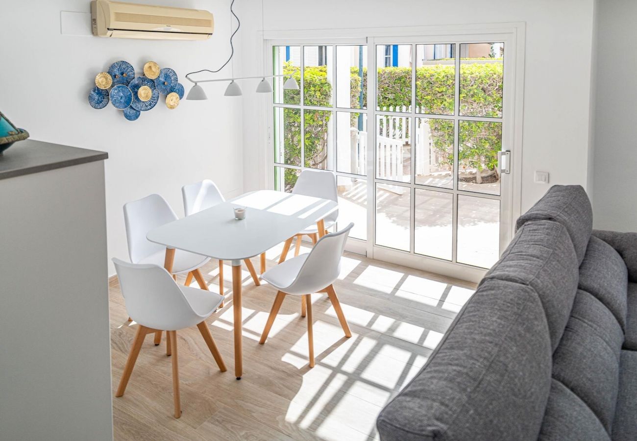 Bungalow in San Bartolomé de Tirajana - Lightbooking Pasito Blanco Maspalomas 