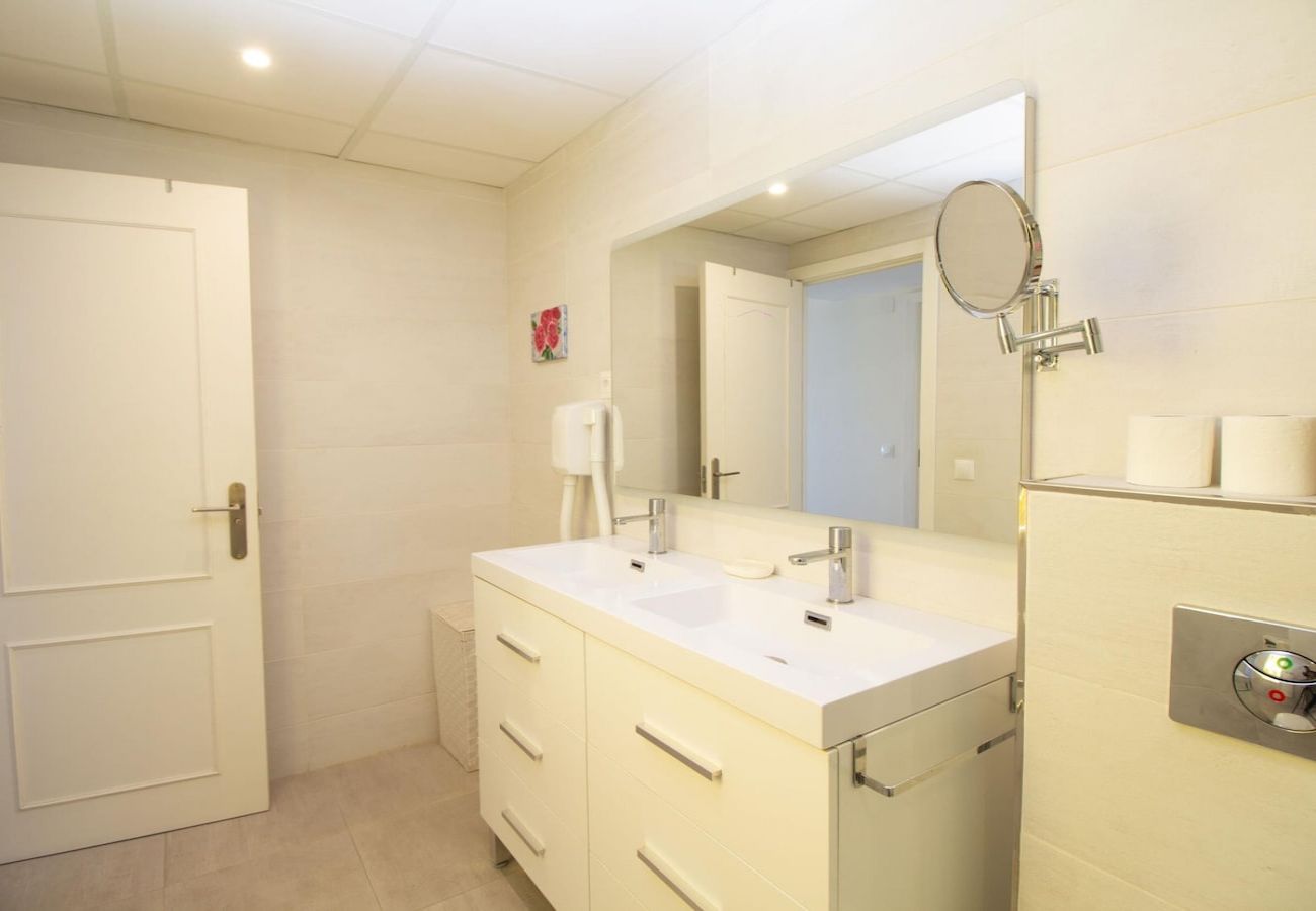 Apartment in Torremolinos - Lightbooking La Nogalera Torremolinos 