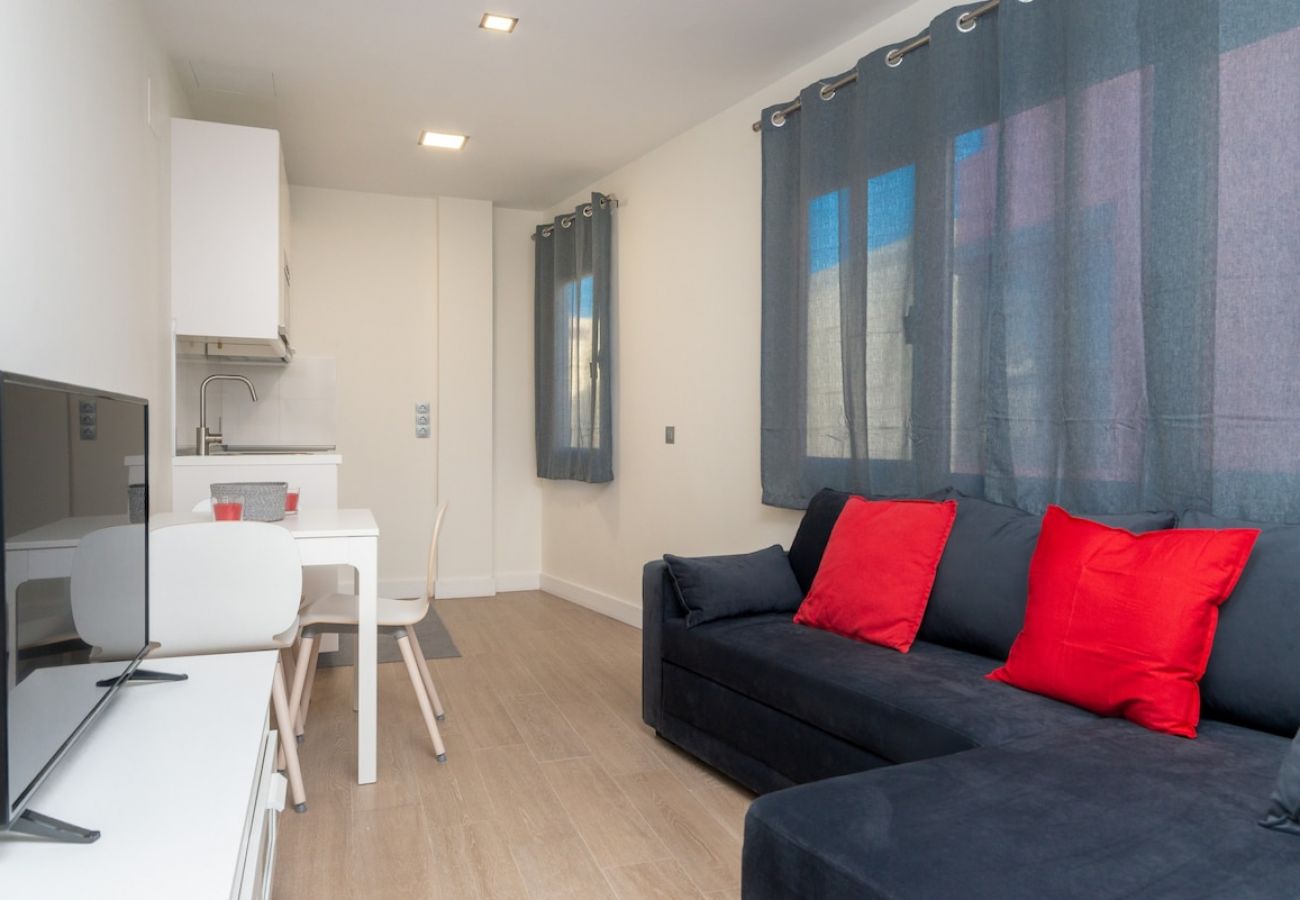 Apartment in Las Palmas de Gran Canaria - Lightbooking Canteras Beach Studio 