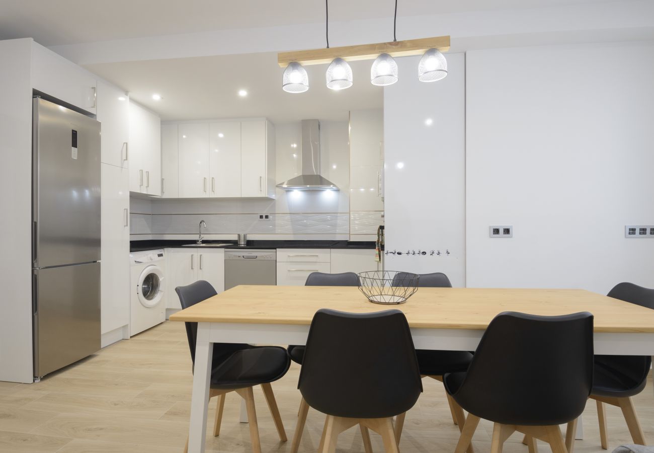 Apartment in Granada - Lightbooking Materno Granada 