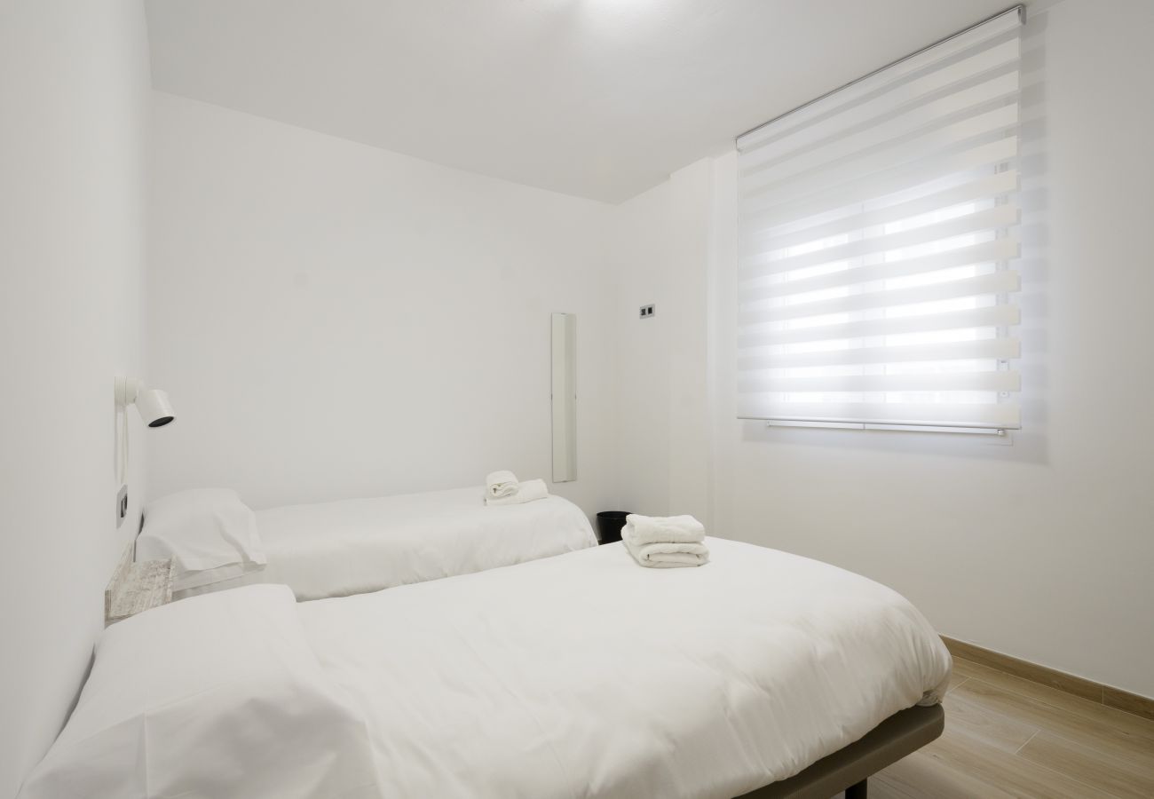 Apartment in Granada - Lightbooking Materno Granada 