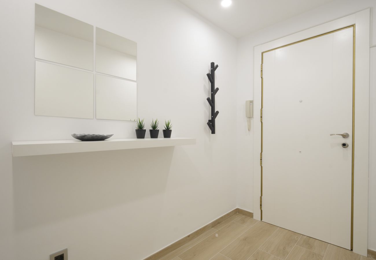 Apartment in Granada - Lightbooking Materno Granada 
