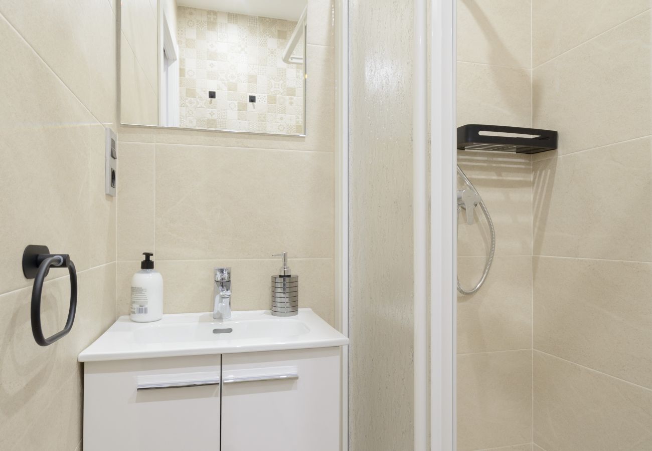 Apartment in Granada - Lightbooking Materno Granada 