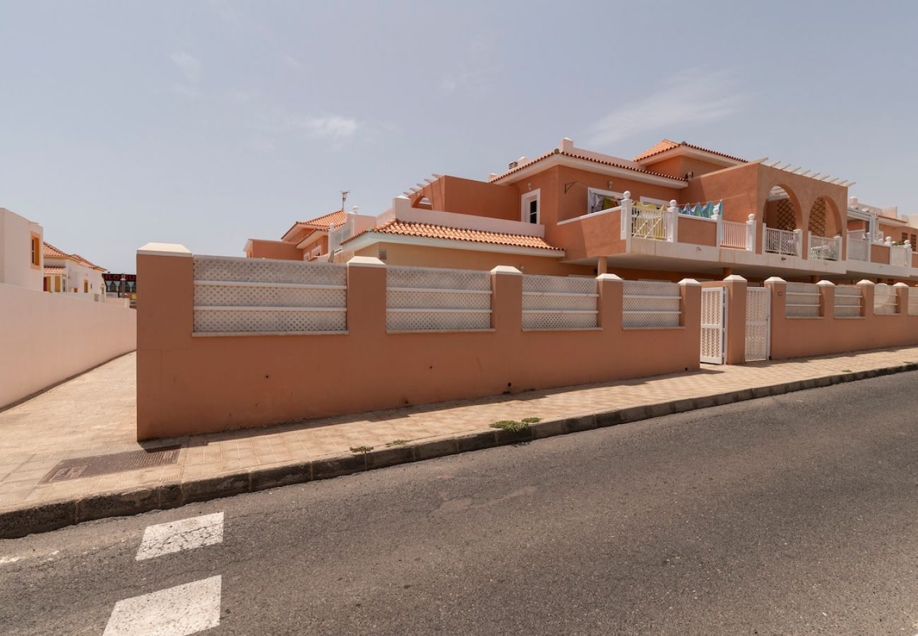 Bungalow in Antigua - Fuerteventura - Lightbooking Esmeralda private pool Caleta de Fuste 