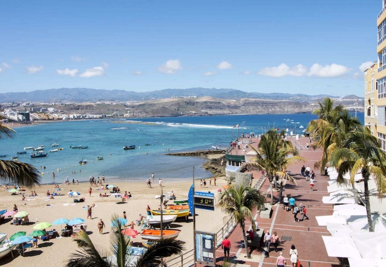 Residence in Las Palmas de Gran Canaria - Lightbooking Las Palmas Canteras Beach 