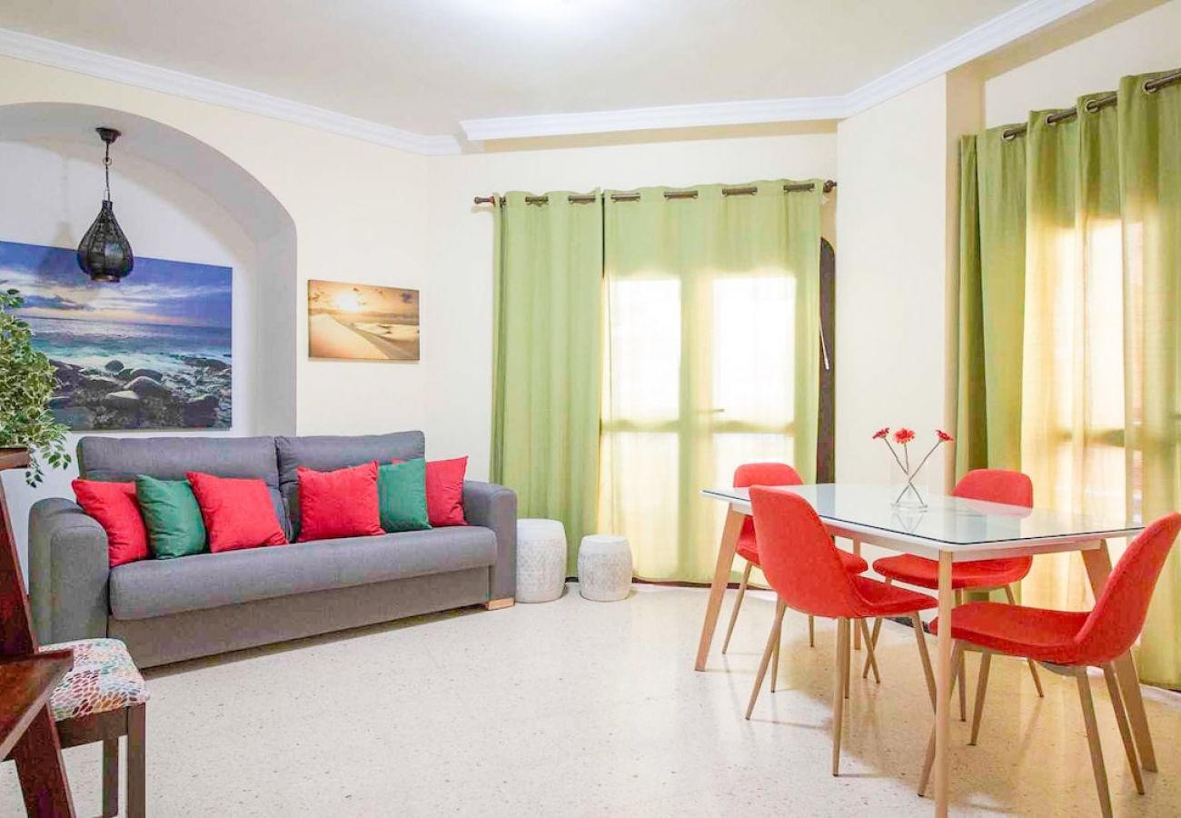 Residence in Las Palmas de Gran Canaria - Lightbooking Las Palmas Canteras Beach 