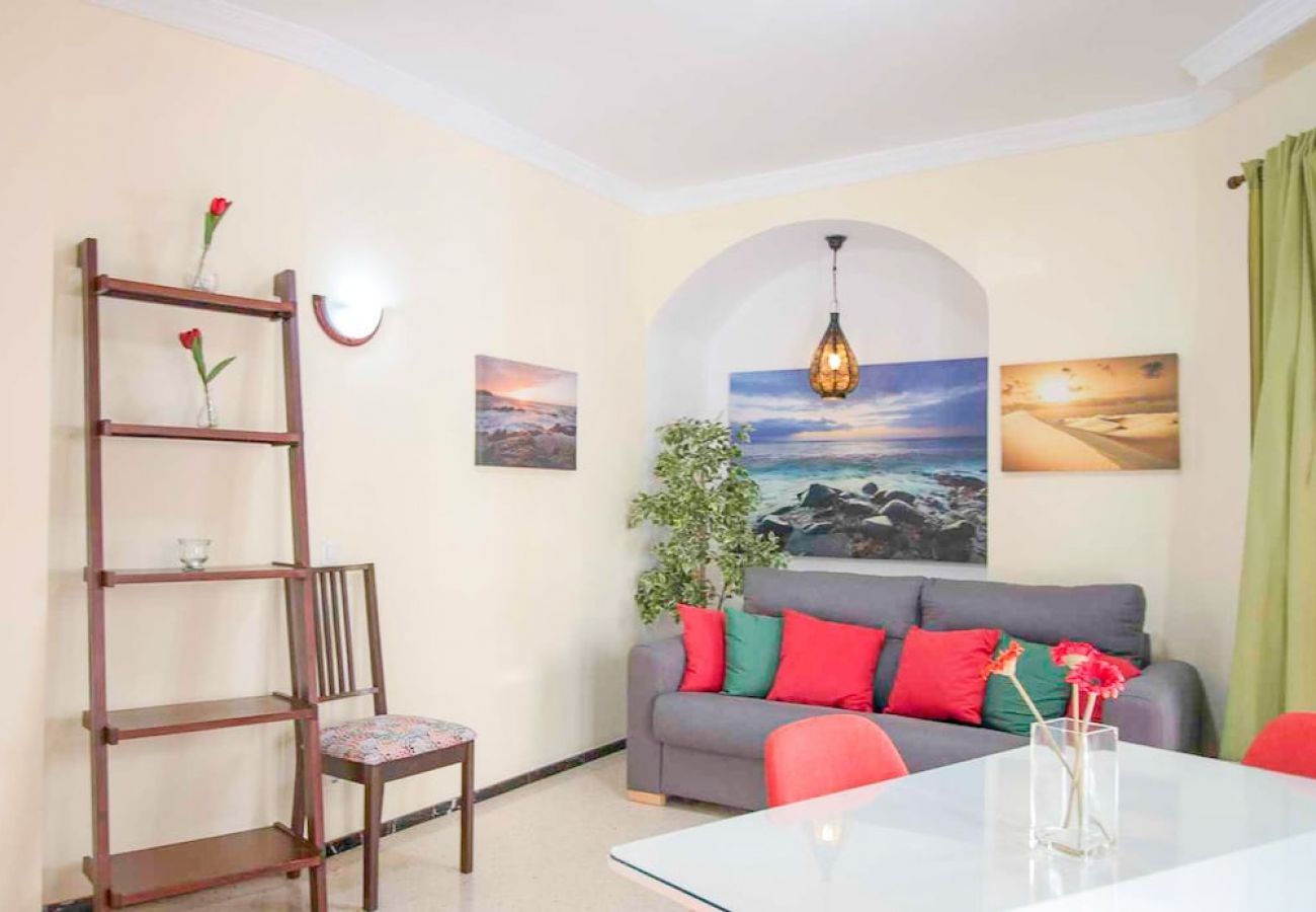 Residence in Las Palmas de Gran Canaria - Lightbooking Las Palmas Canteras Beach 