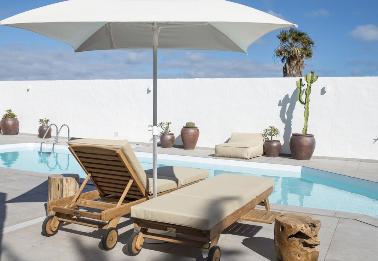 Studio in Telde - Casa Edem IV playa del Hombre with swimming pool