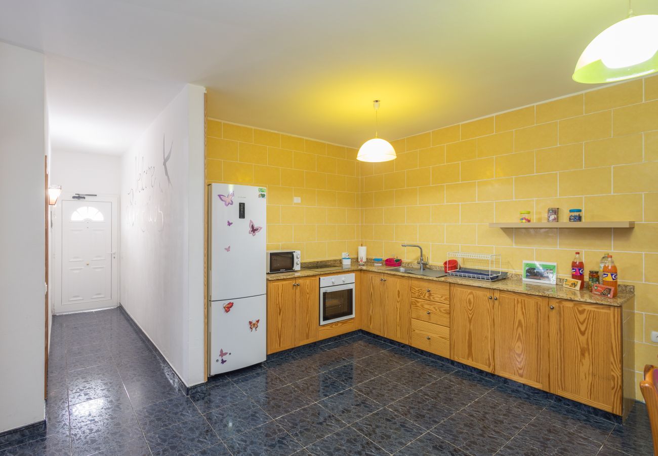 House in San Nicolas de Tolentino - Lightbooking Tasarte 