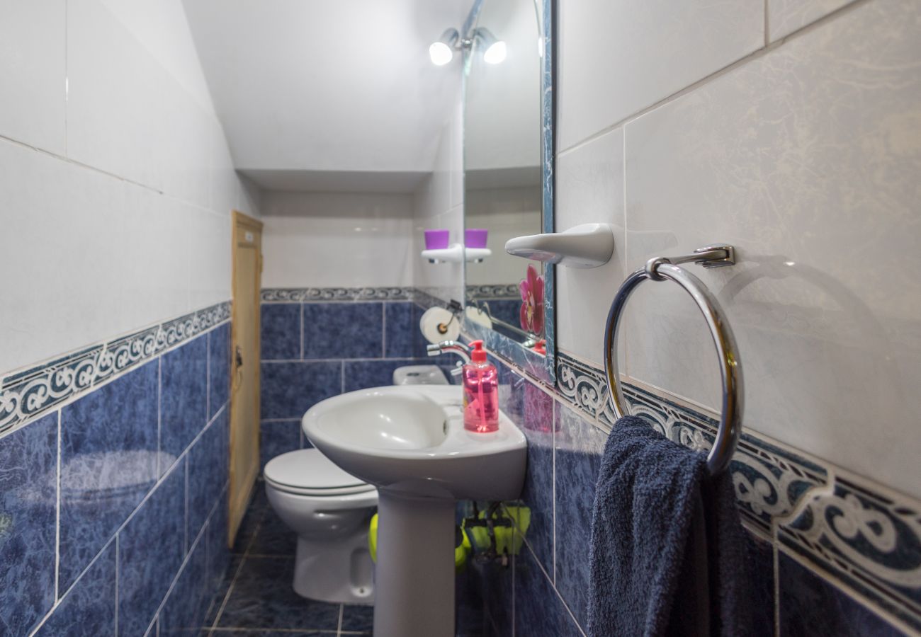 House in San Nicolas de Tolentino - Lightbooking Tasarte 