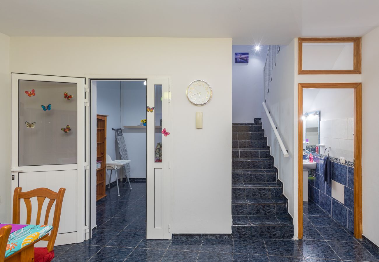 House in San Nicolas de Tolentino - Lightbooking Tasarte 