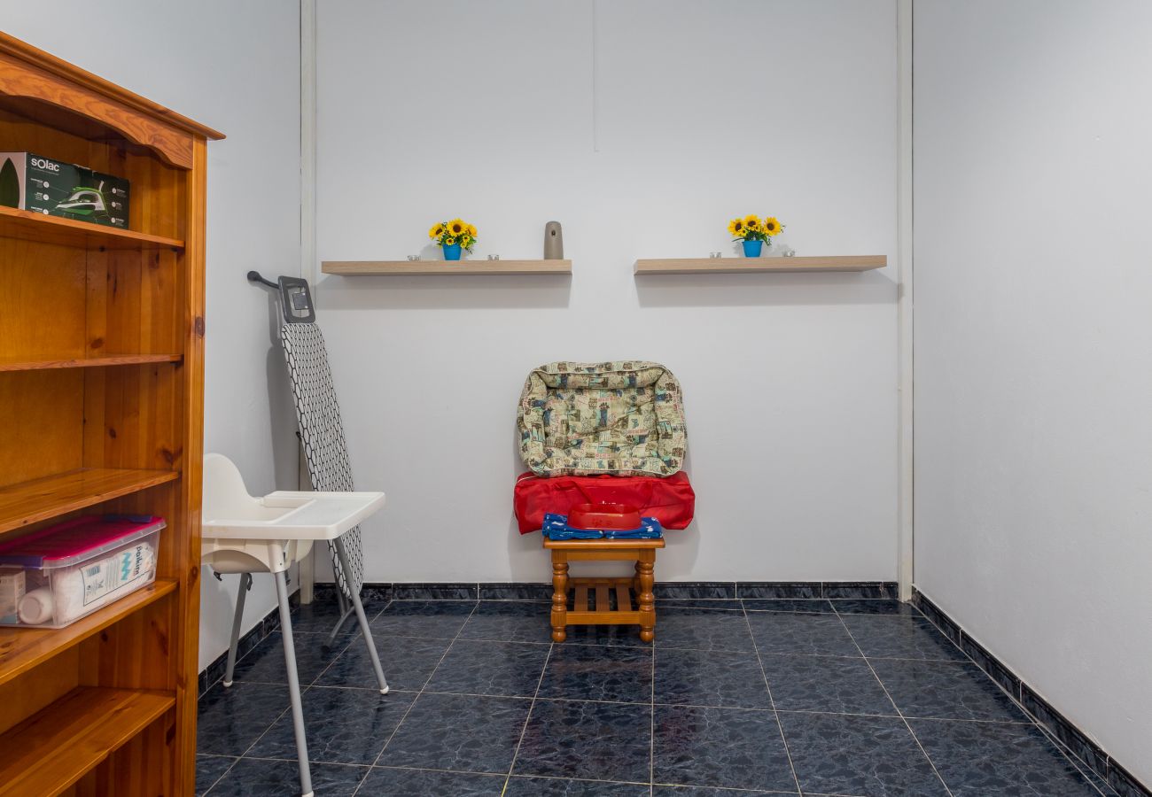 House in San Nicolas de Tolentino - Lightbooking Tasarte 