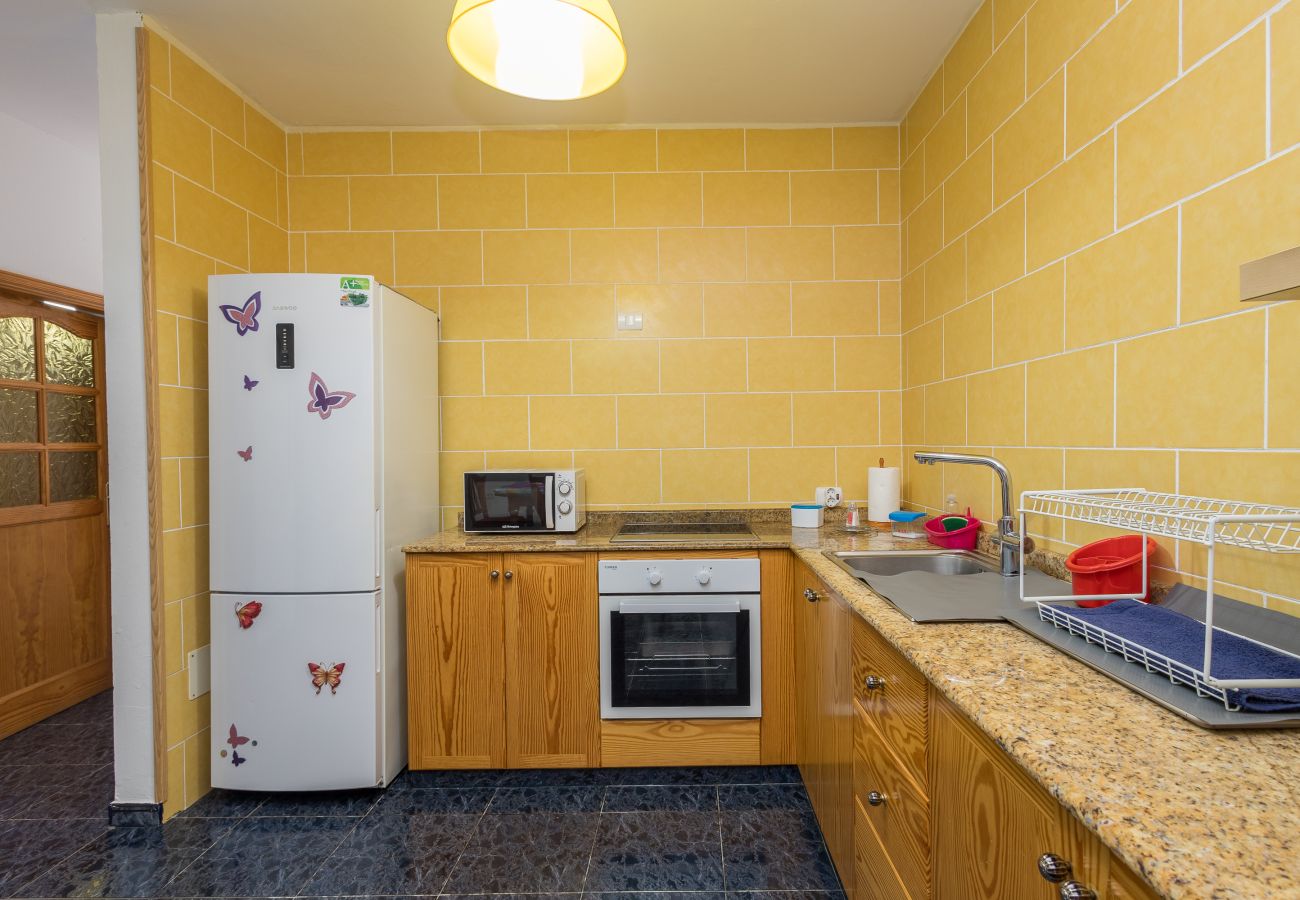 House in San Nicolas de Tolentino - Lightbooking Tasarte 