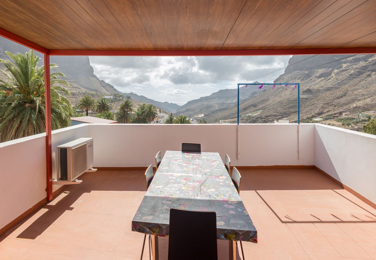 House in San Nicolas de Tolentino - Lightbooking Tasarte 