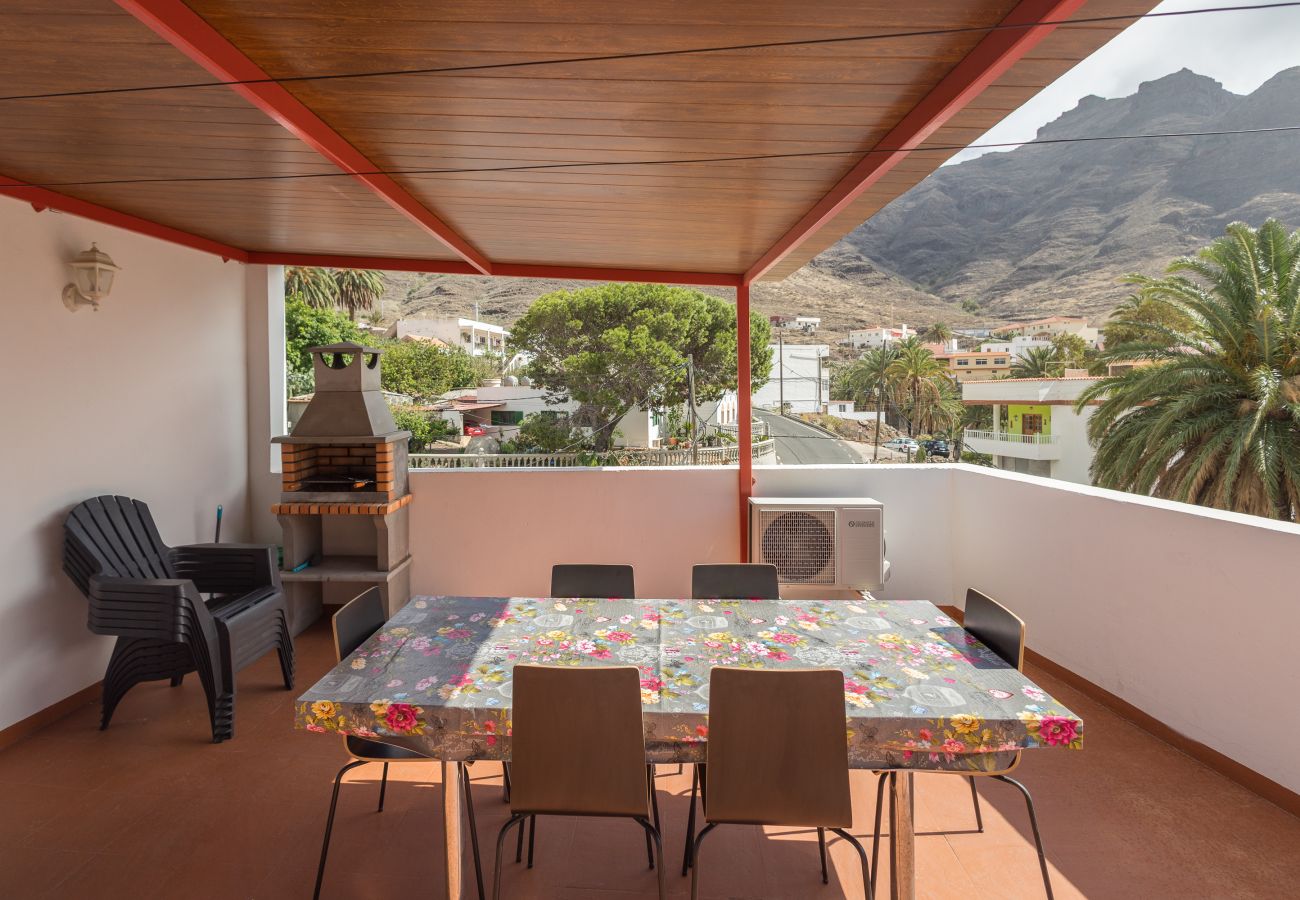 House in San Nicolas de Tolentino - Lightbooking Tasarte 
