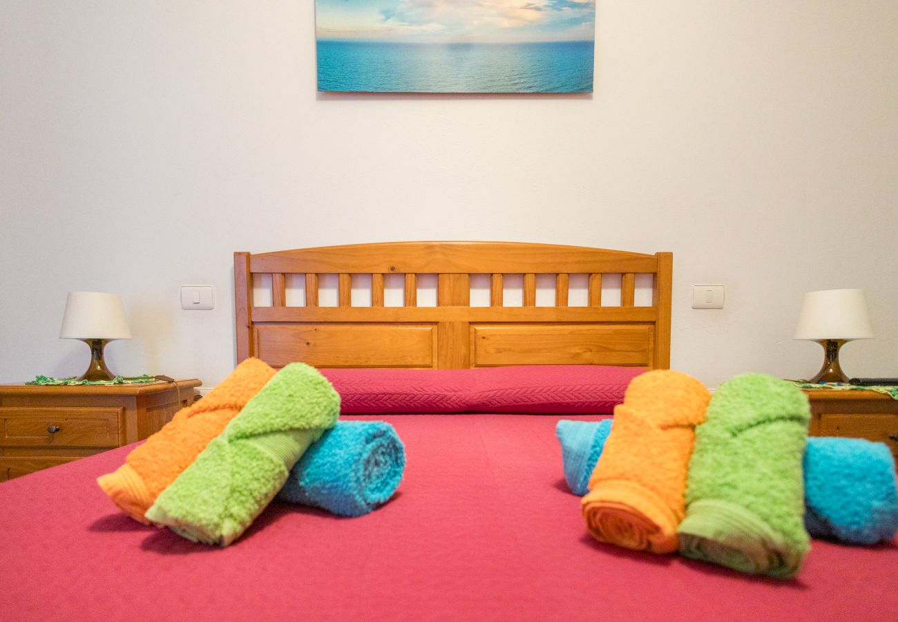 House in San Nicolas de Tolentino - Lightbooking Tasarte 