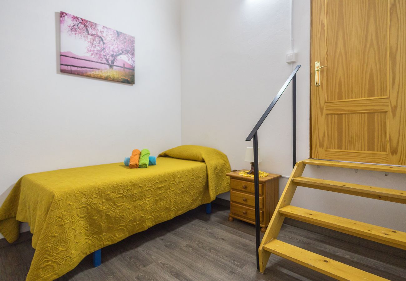 House in San Nicolas de Tolentino - Lightbooking Tasarte 