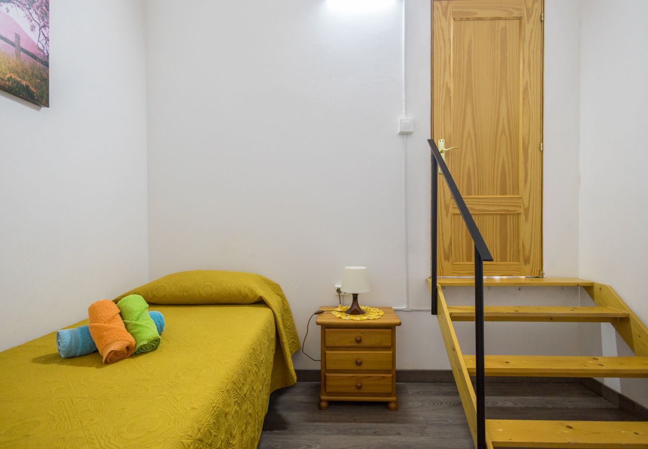 House in San Nicolas de Tolentino - Lightbooking Tasarte 