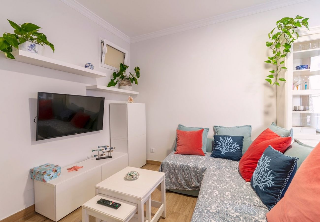 Apartment in Las Palmas de Gran Canaria - Lightbooking Tonina Canteras Beach 