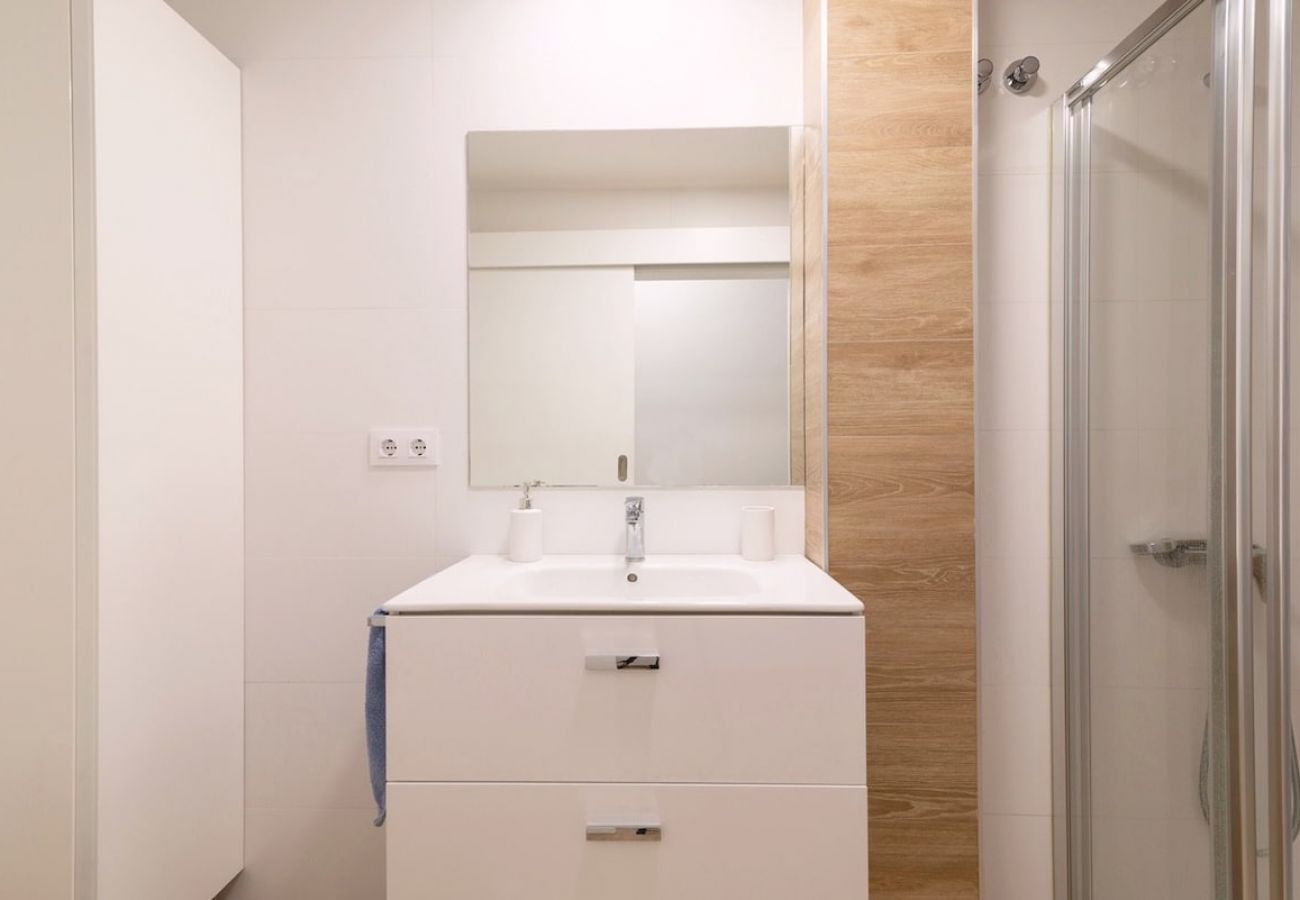 Apartment in Las Palmas de Gran Canaria - Lightbooking Tonina Canteras Beach 