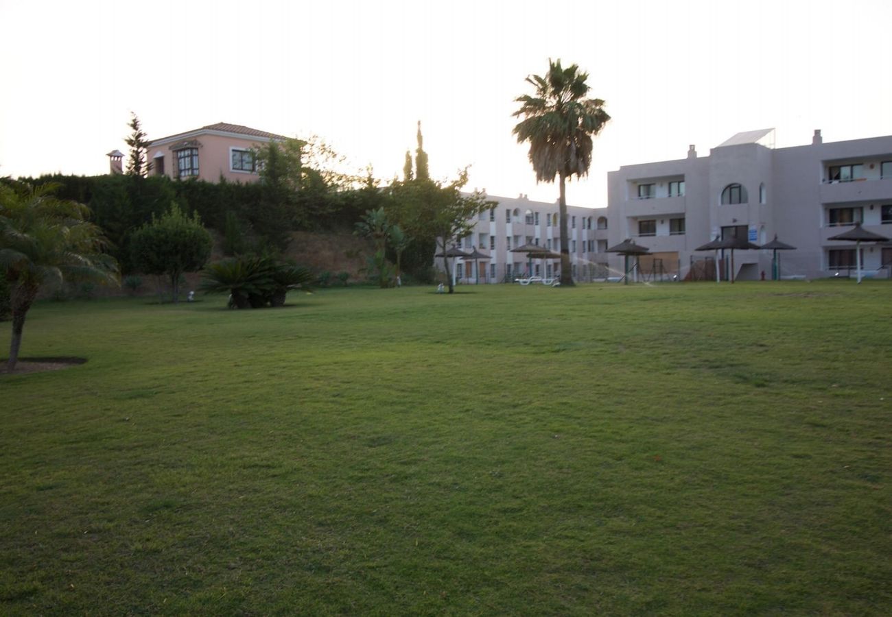 Studio in San Roque - Lightbooking Royal Golf Sotogrande 