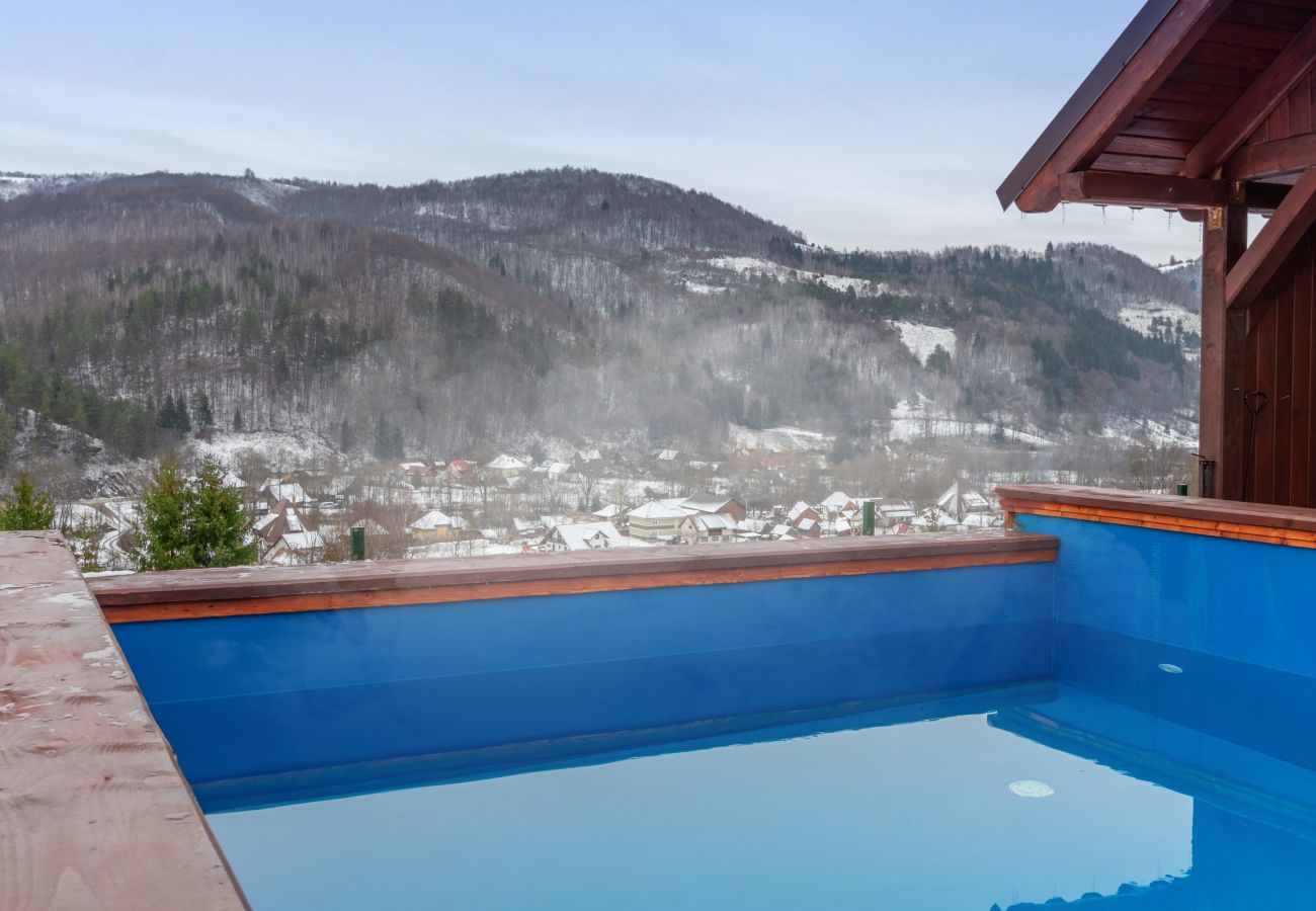 Rent by room in Vidra - Pensiunea Cascada C4