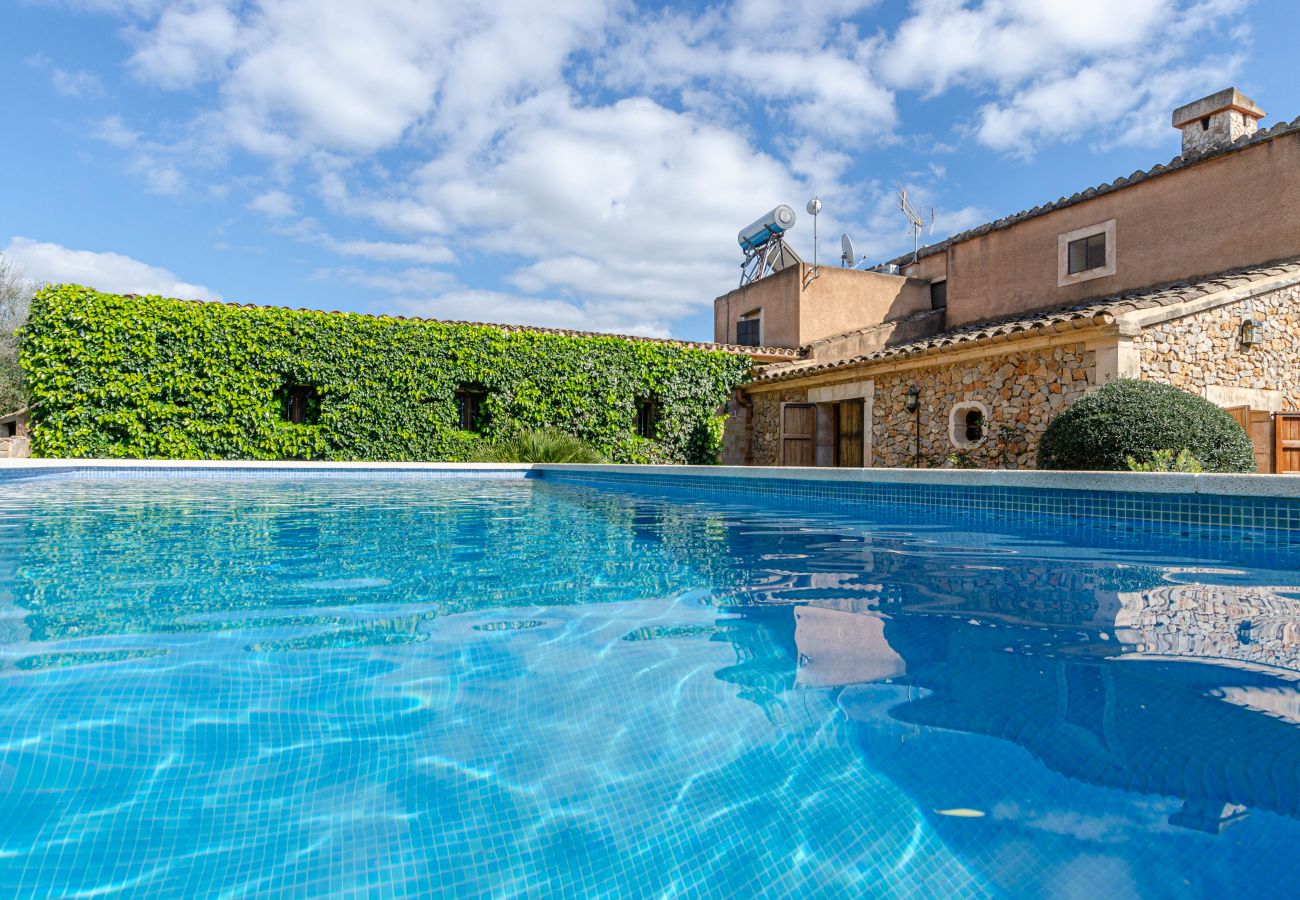 Villa in Petra - Cozy villa with private pool and barbecue in Mallorca center, Yourhouse Son Bosquer