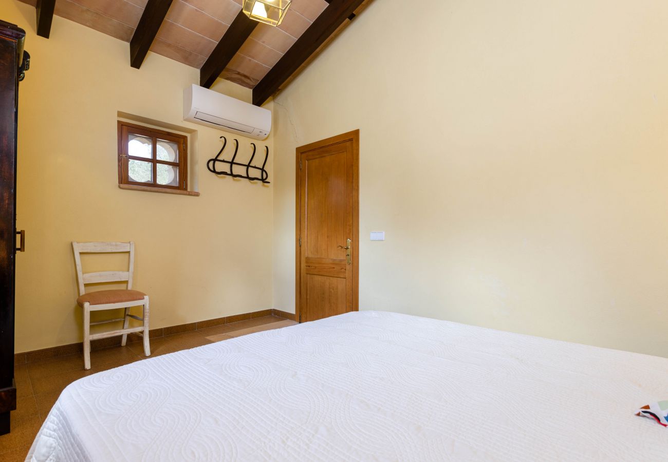 Villa in Petra - Cozy villa with private pool and barbecue in Mallorca center, Yourhouse Son Bosquer