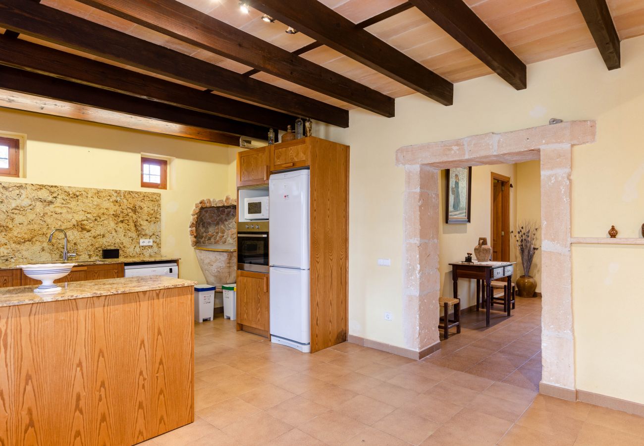 Villa in Petra - Cozy villa with private pool and barbecue in Mallorca center, Yourhouse Son Bosquer