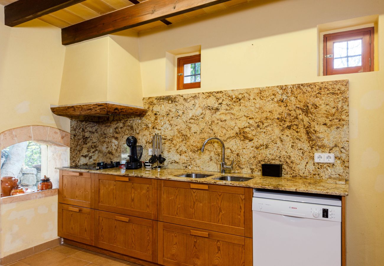 Villa in Petra - Cozy villa with private pool and barbecue in Mallorca center, Yourhouse Son Bosquer
